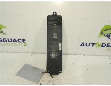 MANDO ELEVALUNAS DELANTERO IZQUIERDO Mazda 5 BERL  2 0 D 