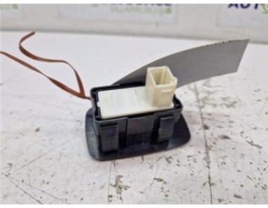 MANDO ELEVALUNAS TRASERO IZQUIERDO Citroen Berlingo Combi  1 5 Feel M [1 5 Ltr  - 75 kW Blue-HDI FAP]