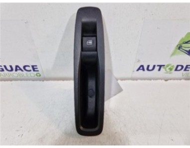 MANDO ELEVALUNAS TRASERO DERECHO Renault Megane IV Berlina 5P  1 5 Business [1 5 Ltr  - 66 kW dCi Diesel FAP Energy]