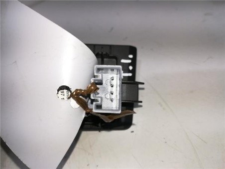 MANDO ELEVALUNAS TRASERO IZQUIERDO Volkswagen Passat Berlina  1 6 TDI