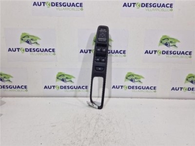 MANDO ELEVALUNAS DELANTERO IZQUIERDO Renault Captur I  1 5 Dynamique [1 5 Ltr  - 66 kW dCi Diesel FAP Energy]