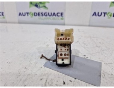 MANDO ELEVALUNAS DELANTERO DERECHO Nissan Micra IV  1 2