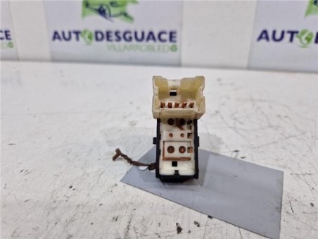 MANDO ELEVALUNAS DELANTERO DERECHO Nissan Micra IV  1 2