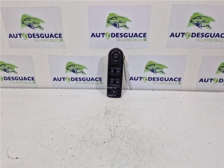 MANDO ELEVALUNAS DELANTERO IZQUIERDO Renault Captur I  0 9 Dynamique [0 9 Ltr  - 66 kW TCE Energy]