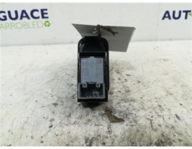 MANDO ELEVALUNAS DELANTERO DERECHO Volkswagen Polo V  1 0 Advance BMT [1 0 Ltr  - 55 kW]