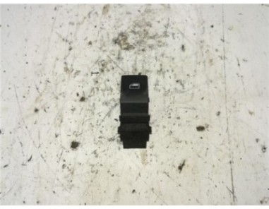 MANDO ELEVALUNAS DELANTERO DERECHO Skoda Rapid  1 6 Active [1 6 Ltr  - 77 kW TDI DPF]