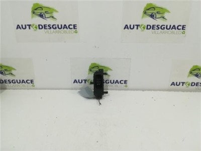 MANDO ELEVALUNAS DELANTERO DERECHO Lexus IS II  220 d