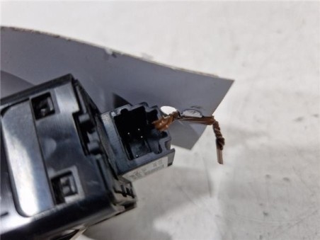 MANDO ELEVALUNAS DELANTERO DERECHO Renault Captur II  1 0 Experience [1 0 Ltr  - 74 kW TCE]