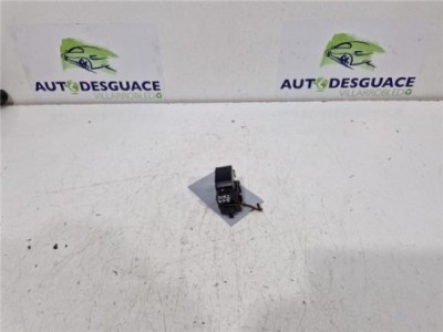 MANDO ELEVALUNAS DELANTERO DERECHO Toyota Land Cruiser  3 0 D-4D