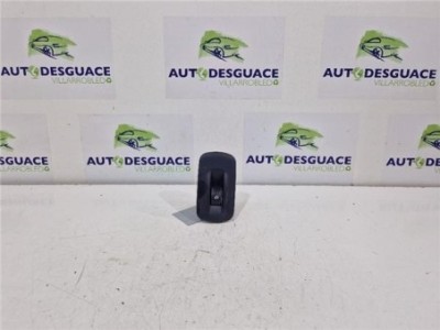 MANDO ELEVALUNAS DELANTERO DERECHO Renault TRAFIC COMBI TRAFIC COMBI