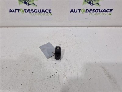 MANDO ELEVALUNAS DELANTERO DERECHO Citroen Berlingo Combi  1 6 Attraction [1 6 Ltr  - 55 kW 16V HDi FAP]