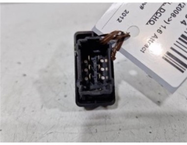 MANDO ELEVALUNAS DELANTERO DERECHO Citroen Berlingo Combi  1 6 Attraction [1 6 Ltr  - 55 kW 16V HDi FAP]