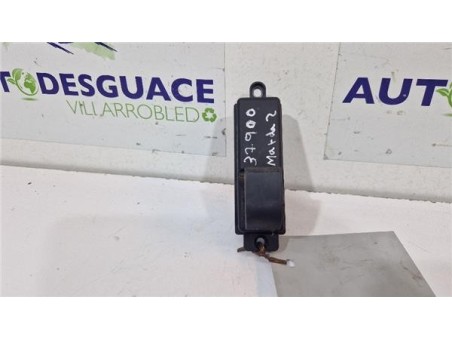 MANDO ELEVALUNAS DELANTERO DERECHO Mazda 2 Berlina  1 3