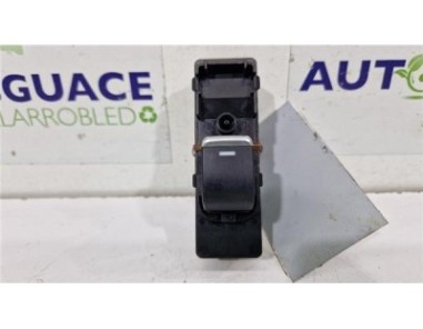 MANDO ELEVALUNAS DELANTERO DERECHO Mazda 6 Berlina  2 2 Luxury [2 2 Ltr  - 129 kW Turbodiesel CAT]