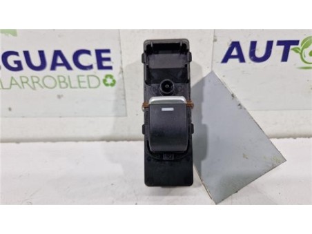 MANDO ELEVALUNAS DELANTERO DERECHO Mazda 6 Berlina  2 2 Luxury [2 2 Ltr  - 129 kW Turbodiesel CAT]