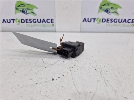 MANDO ELEVALUNAS DELANTERO DERECHO Peugeot 406 Berlina  2 0 HDI 90