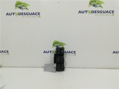 MANDO ELEVALUNAS DELANTERO IZQUIERDO Hyundai ELANTRA Sedán  1 6 CRDi