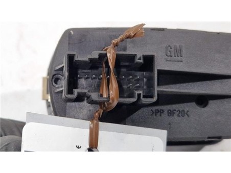 MANDO ELEVALUNAS DELANTERO IZQUIERDO Opel Corsa E  1 4 120 Aniversario ecoFlex [1 4 Ltr  - 66 kW]