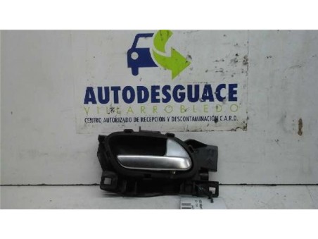 Manilla Interior Puerta Delantera Derecha Peugeot 208 1 4 HDi FAP 