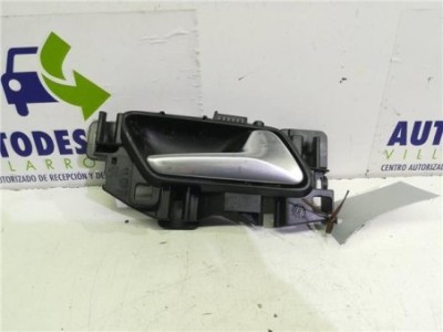 Manilla Interior Puerta Trasera Derecha Peugeot 308 1 5  2