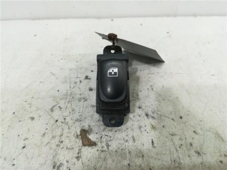 MANDO ELEVALUNAS DELANTERO DERECHO Hyundai I20 1 2 16V 