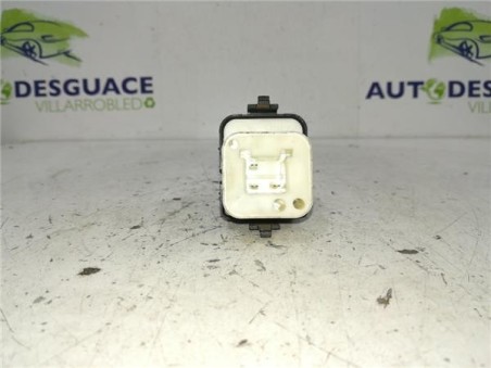 MANDO ELEVALUNAS DELANTERO DERECHO Mitsubishi MONTERO CLASSIC  3 2 DI-D