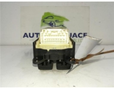 MANDO ELEVALUNAS DELANTERO IZQUIERDO Lexus IS II  220 d 