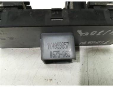 MANDO ELEVALUNAS DELANTERO IZQUIERDO Volkswagen Tiguan  2 0 +Motion 4Motion [2 0 Ltr  - 103 kW TDI]