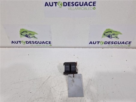 MANDO ELEVALUNAS DELANTERO IZQUIERDO Audi A3  1 9 TDI Ambiente [1 9 Ltr  - 66 kW TDI]