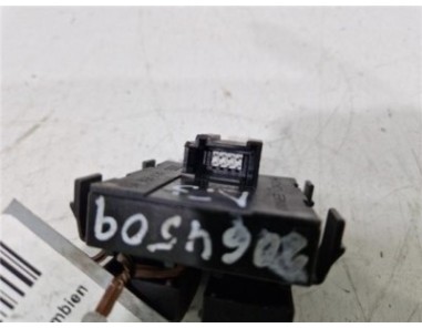 MANDO ELEVALUNAS DELANTERO IZQUIERDO Audi A3  1 9 TDI Ambiente [1 9 Ltr  - 66 kW TDI]