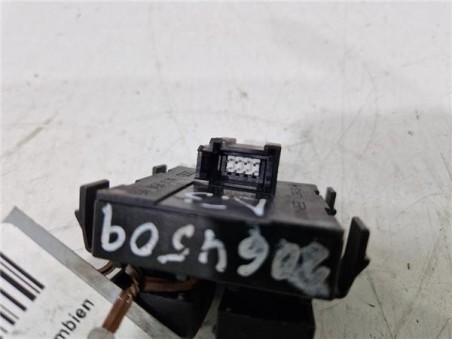 MANDO ELEVALUNAS DELANTERO IZQUIERDO Audi A3  1 9 TDI Ambiente [1 9 Ltr  - 66 kW TDI]