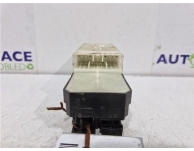 MANDO ELEVALUNAS DELANTERO IZQUIERDO Suzuki SWIFT III  1 3