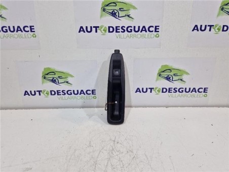 MANDO ELEVALUNAS TRASERO IZQUIERDO Renault Captur I  1 5 Dynamique [1 5 Ltr  - 66 kW dCi Diesel FAP Energy]