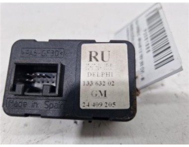 MANDO ELEVALUNAS DELANTERO IZQUIERDO Opel CORSA C 1 2 16V 