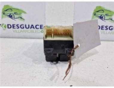 MANDO ELEVALUNAS DELANTERO IZQUIERDO Nissan Primera Berl / Traveller  2 0 GT