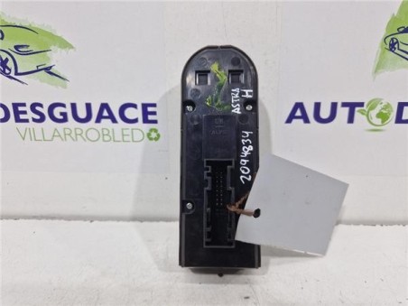 MANDO ELEVALUNAS DELANTERO IZQUIERDO Opel Astra H Berlina  1 7 CDTI