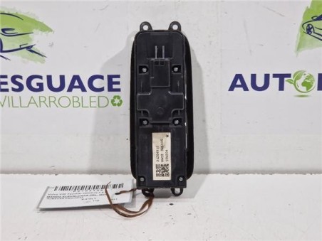 MANDO ELEVALUNAS DELANTERO IZQUIERDO Volvo V50 Familiar  1 6 D