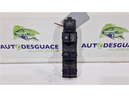 MANDO ELEVALUNAS DELANTERO IZQUIERDO Mazda CX-3  1 5 Center-Line [1 5 Ltr  - 77 kW Diesel CAT]