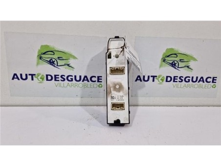 MANDO ELEVALUNAS DELANTERO IZQUIERDO Mazda CX-3  1 5 Center-Line [1 5 Ltr  - 77 kW Diesel CAT]