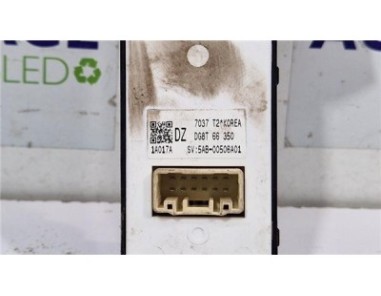 MANDO ELEVALUNAS DELANTERO IZQUIERDO Mazda CX-3  1 5 Center-Line [1 5 Ltr  - 77 kW Diesel CAT]