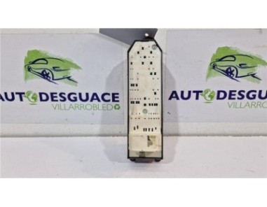 MANDO ELEVALUNAS DELANTERO IZQUIERDO Toyota Yaris  1 3 Active [1 3 Ltr  - 73 kW 16V CAT]