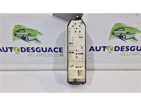 MANDO ELEVALUNAS DELANTERO IZQUIERDO Toyota Yaris  1 3 Active [1 3 Ltr  - 73 kW 16V CAT]