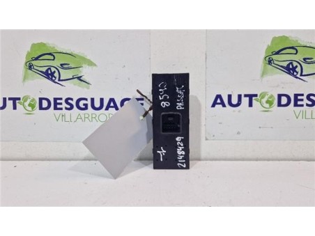 MANDO ELEVALUNAS DELANTERO IZQUIERDO Volkswagen Passat Variant  2 0 Edition Plus [2 0 Ltr  - 125 kW TDI DPF]