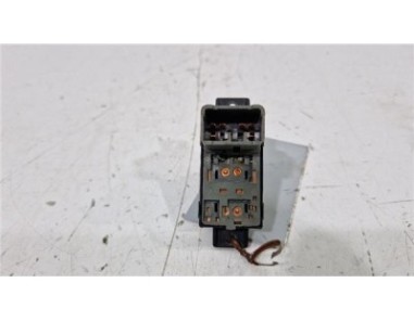 MANDO ELEVALUNAS TRASERO IZQUIERDO Ssangyong Korando  2 0 Limited Plus 4x4 [2 0 Ltr  - 129 kW TD CAT]