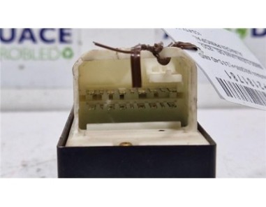 MANDO ELEVALUNAS DELANTERO IZQUIERDO Toyota RAV4  2 0 D-4D 4WD