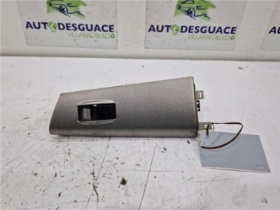 MANDO ELEVALUNAS DELANTERO DERECHO Toyota Corolla  2 0 D-4D