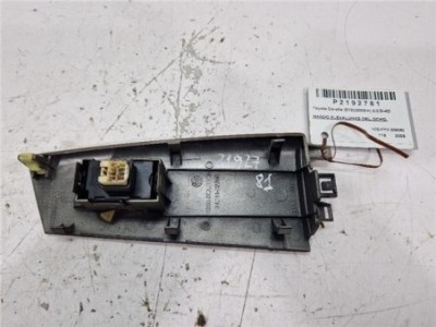 MANDO ELEVALUNAS DELANTERO DERECHO Toyota Corolla  2 0 D-4D 2