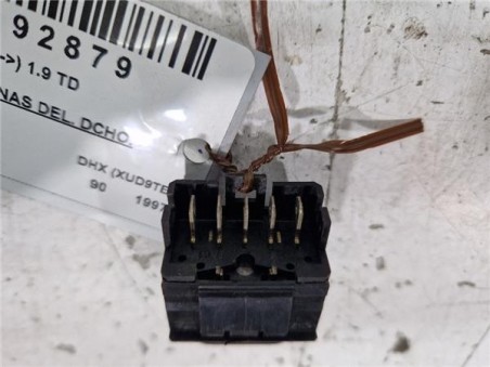 MANDO ELEVALUNAS DELANTERO DERECHO Peugeot 806  1 9 TD