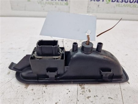 MANDO ELEVALUNAS TRASERO IZQUIERDO Renault Clio III  1 5 dCi 