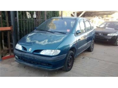Faro Antiniebla Derecho Renault SCENIC 1 6  2